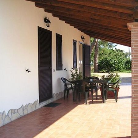 Agriturismo Belvedere Pescia Romana Exterior foto