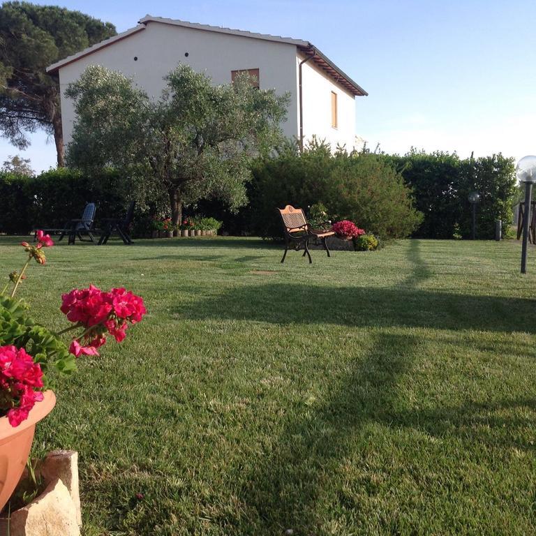 Agriturismo Belvedere Pescia Romana Exterior foto